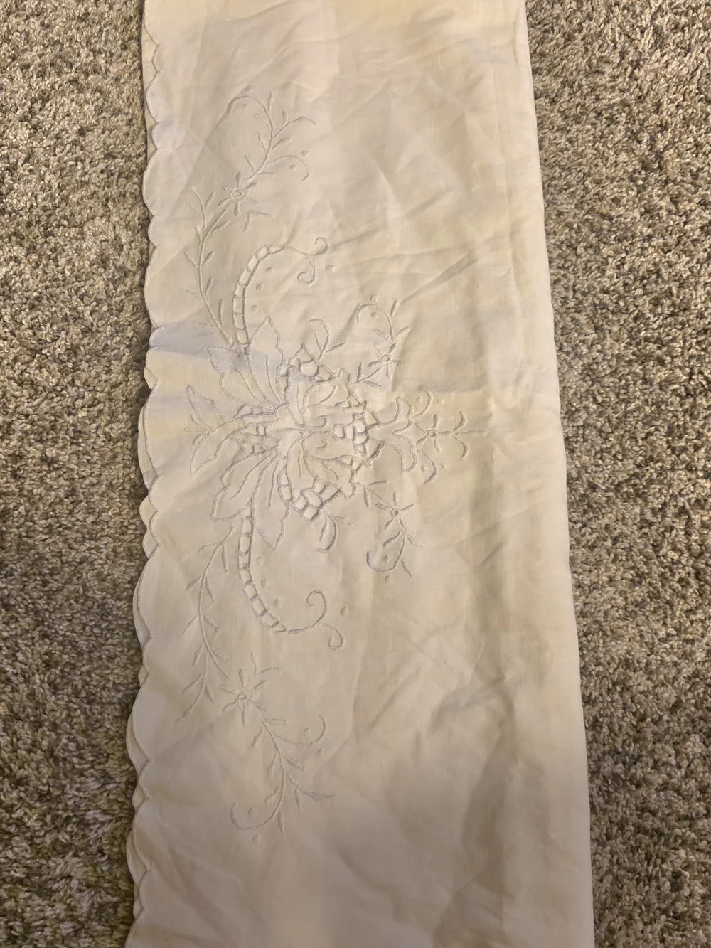 Embroidered White Scalloped Pillow Case- Unbranded